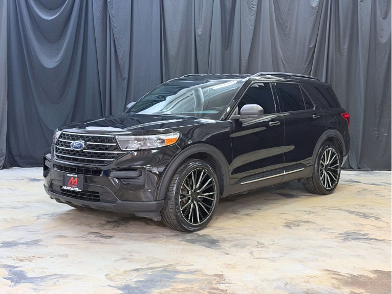 2020 Ford Explorer XLT's photo