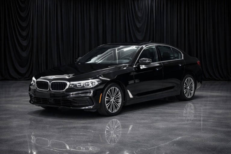2019 BMW 5 Series 530i Sedan's photo