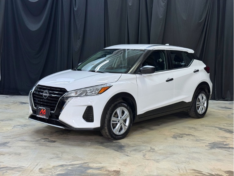 2023 Nissan Kicks S
