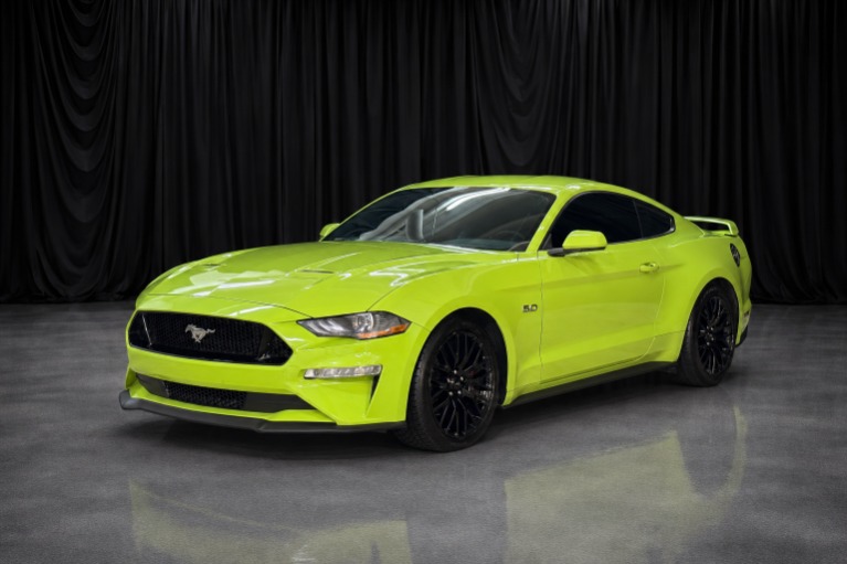 2020 Ford Mustang GT Coupe's photo