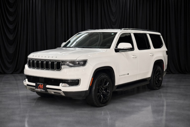 2022 Jeep Wagoneer Series II 4WD's photo