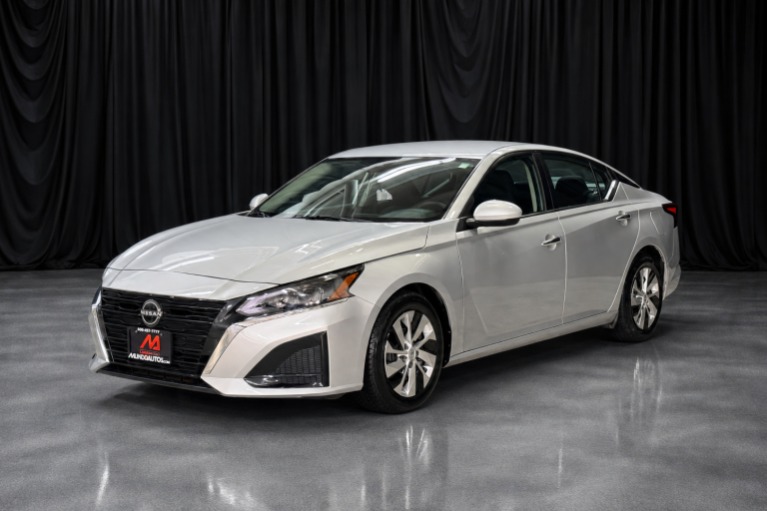 2023 Nissan Altima 2.5 S's photo