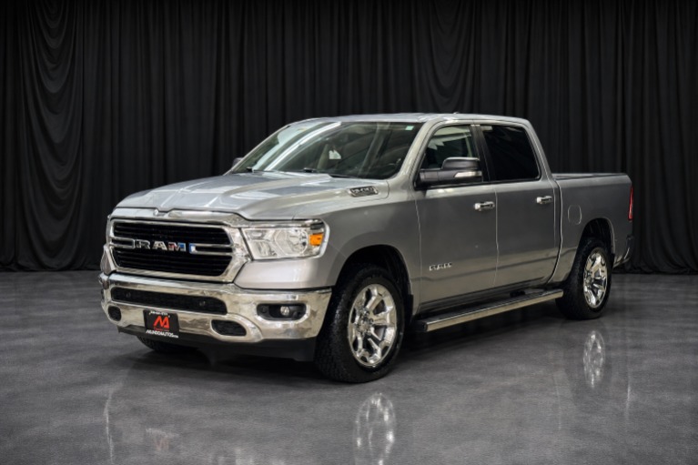 2019 RAM 1500 Big Horn/Lone Star 4x4 Crew Cab 5'7's photo