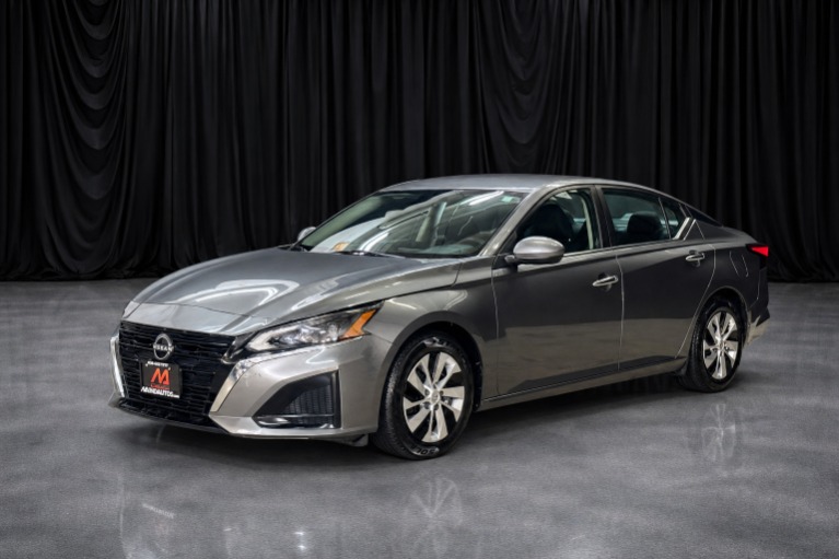 2023 Nissan Altima 2.5 S's photo