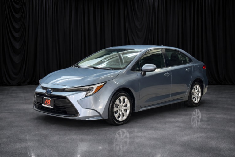 2023 Toyota Corolla LE Hybrid CVT's photo