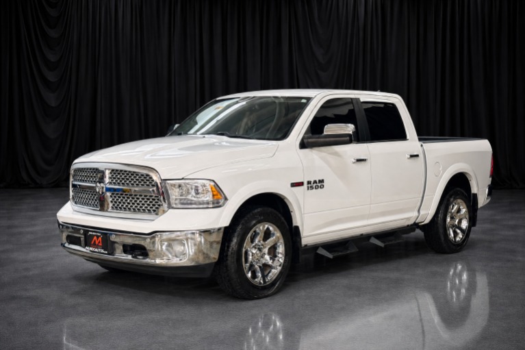2017 RAM 1500 Laramie 4x4 Crew Cab 5'7's photo