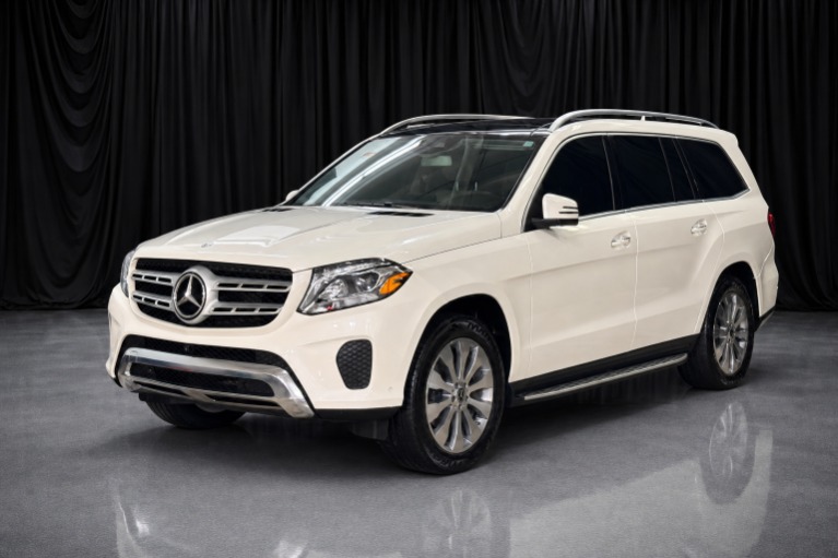 2017 Mercedes-Benz GLS GLS450's photo