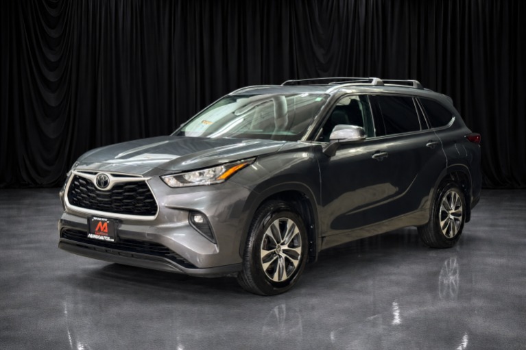 2020 Toyota Highlander XLE 4x4 V6's photo