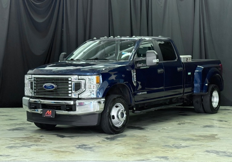Used 2020 Ford F350 Super Duty Crew Cab XLT Pickup 4D 8 ft for sale $38,995 at Mundo Autos INC. in Elgin IL